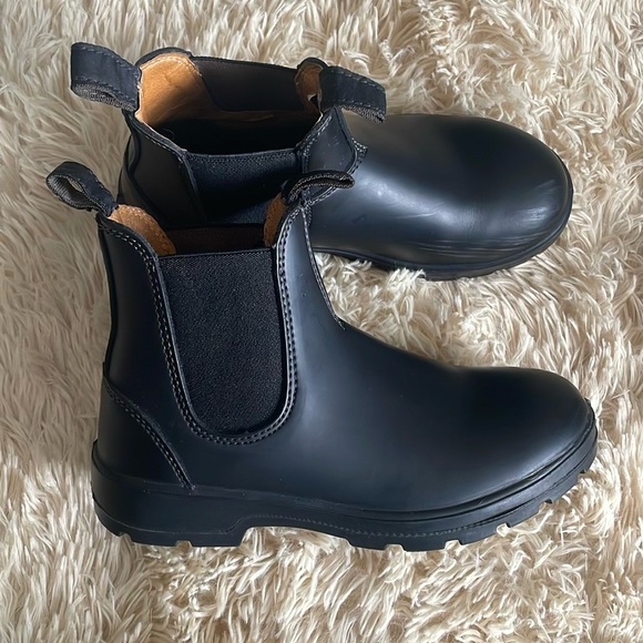 Aquatherm Leather Chelsea Boots - Picture 6 of 6